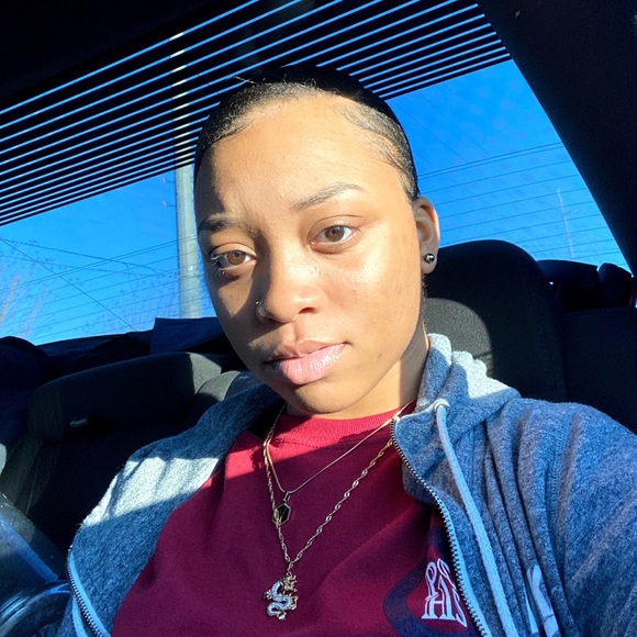 Meet your Posher, Yasmine - Picture 5 of 7